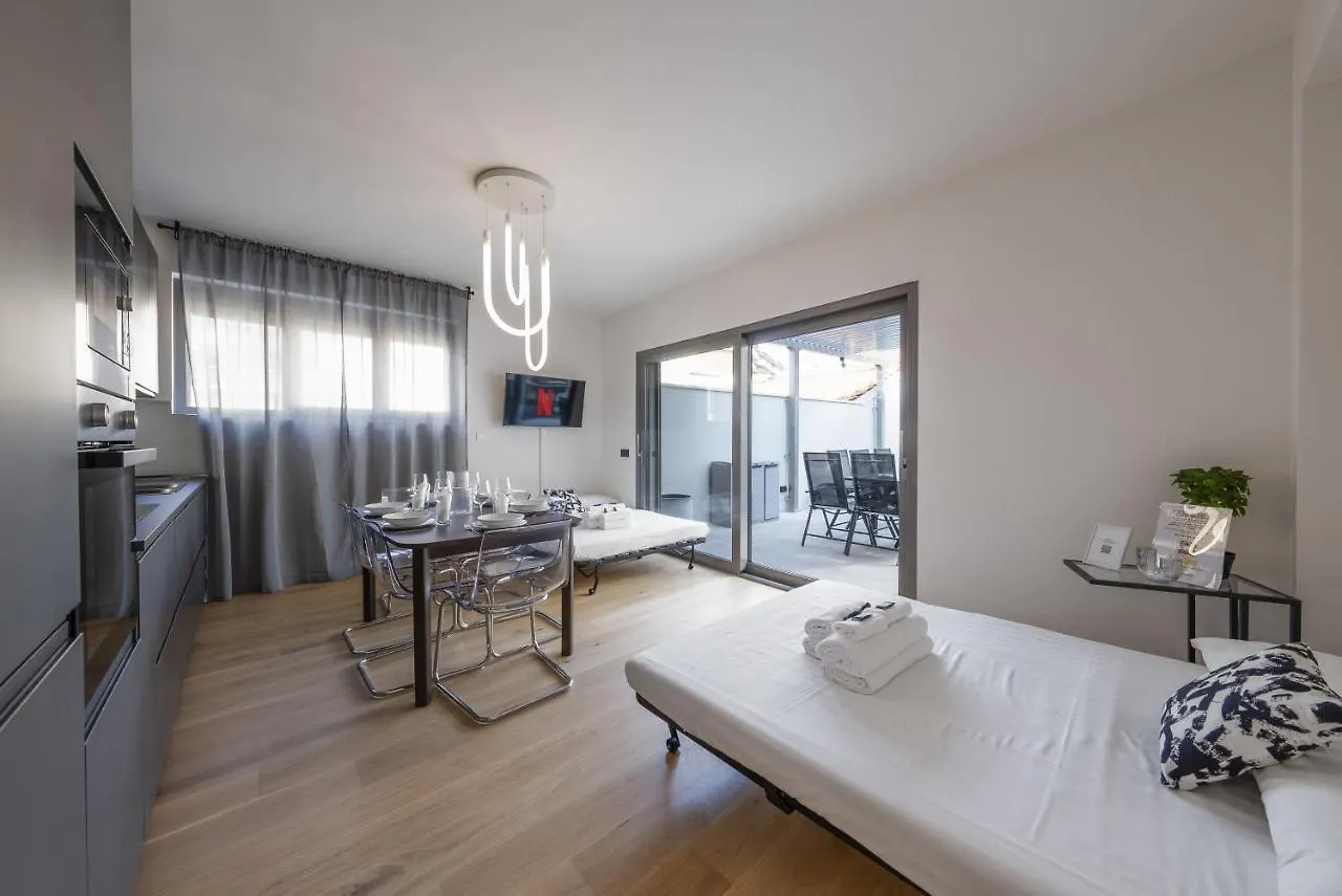 Apartment Vallarsa 10 - Int.01 ミラノ