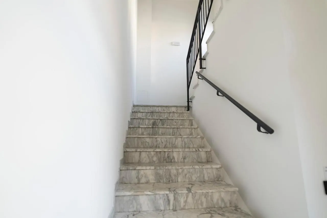 Apartment Vallarsa 10 - Int.01 ミラノ イタリア